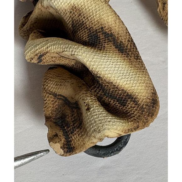 Handmade 3 Wiseman Clay Ceramic Sculpting Texturized Gold Accents Ring Stand - Picture 10 of 16